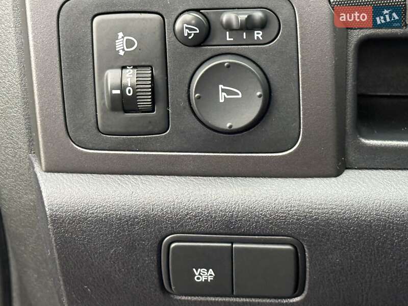 Позашляховик / Кросовер Honda CR-V 2008 в Києві