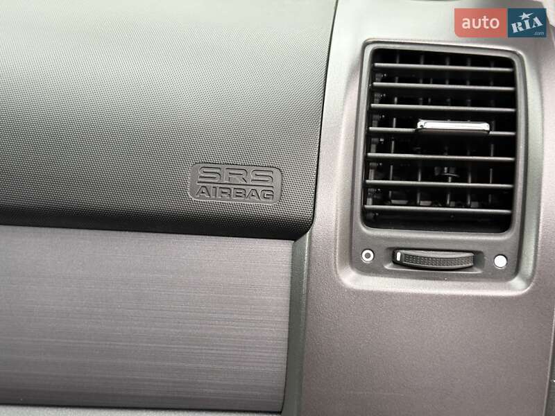 Позашляховик / Кросовер Honda CR-V 2008 в Києві