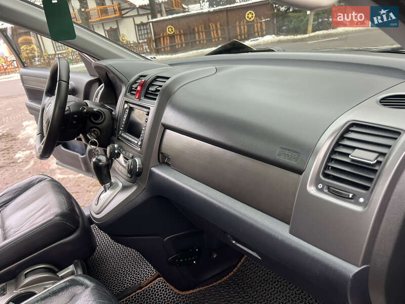 Внедорожник / Кроссовер Honda CR-V 2010 в Трускавце