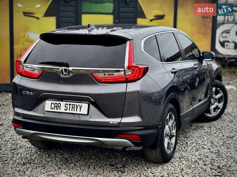 Позашляховик / Кросовер Honda CR-V 2017 в Стрию