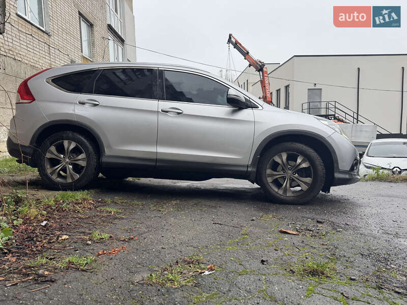 Внедорожник / Кроссовер Honda CR-V 2012 в Виннице