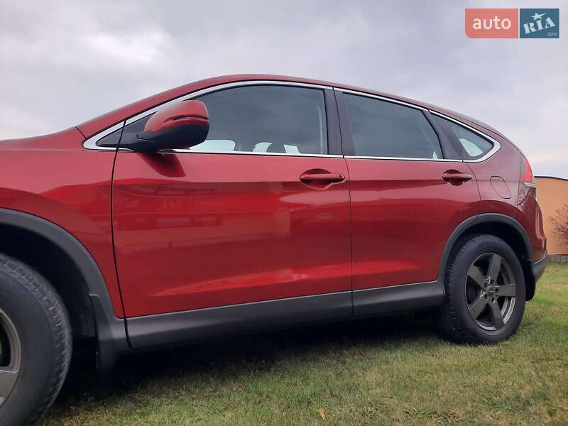 Внедорожник / Кроссовер Honda CR-V 2014 в Стрые