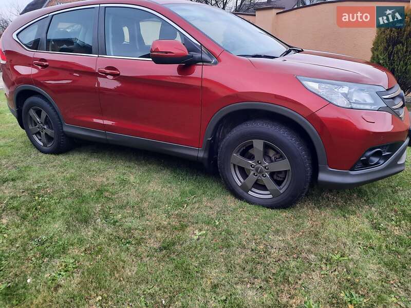 Внедорожник / Кроссовер Honda CR-V 2014 в Стрые