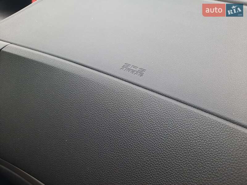 Внедорожник / Кроссовер Honda CR-V 2014 в Стрые