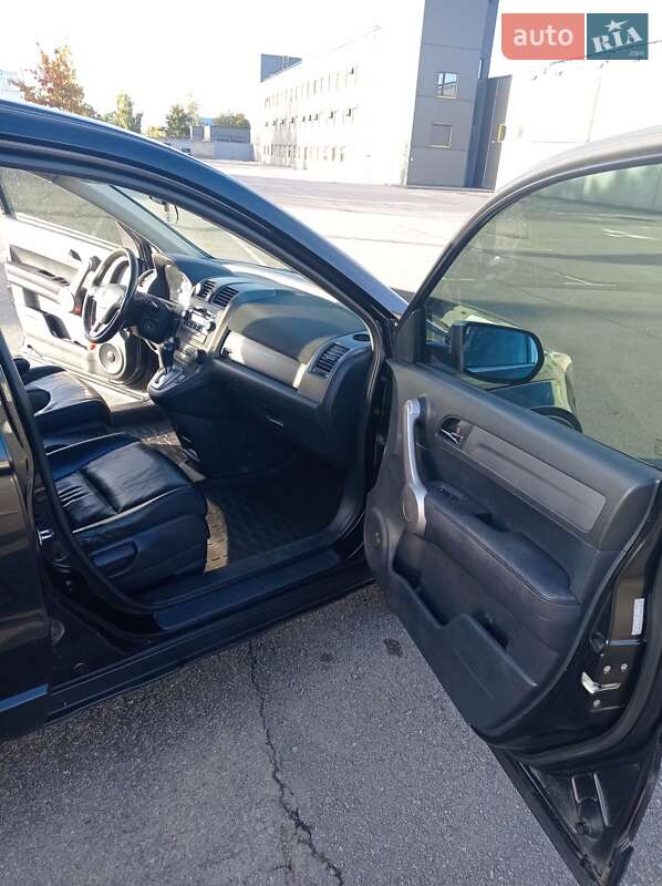 Внедорожник / Кроссовер Honda CR-V 2007 в Киеве