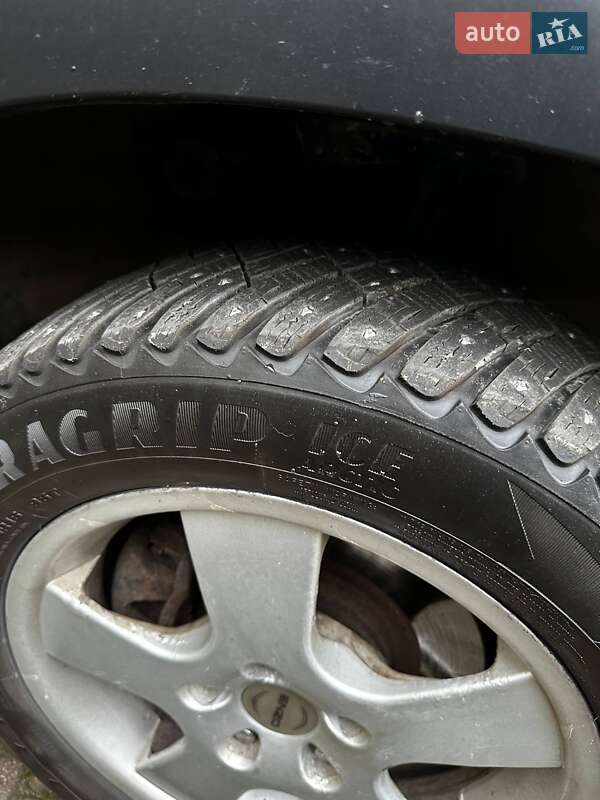 Внедорожник / Кроссовер Honda CR-V 2005 в Ивано-Франковске