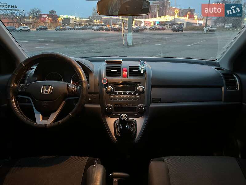 Позашляховик / Кросовер Honda CR-V 2008 в Києві