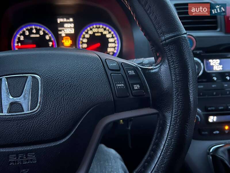 Позашляховик / Кросовер Honda CR-V 2008 в Києві