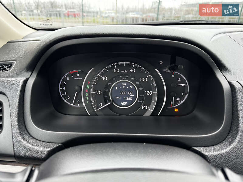 Позашляховик / Кросовер Honda CR-V 2016 в Києві