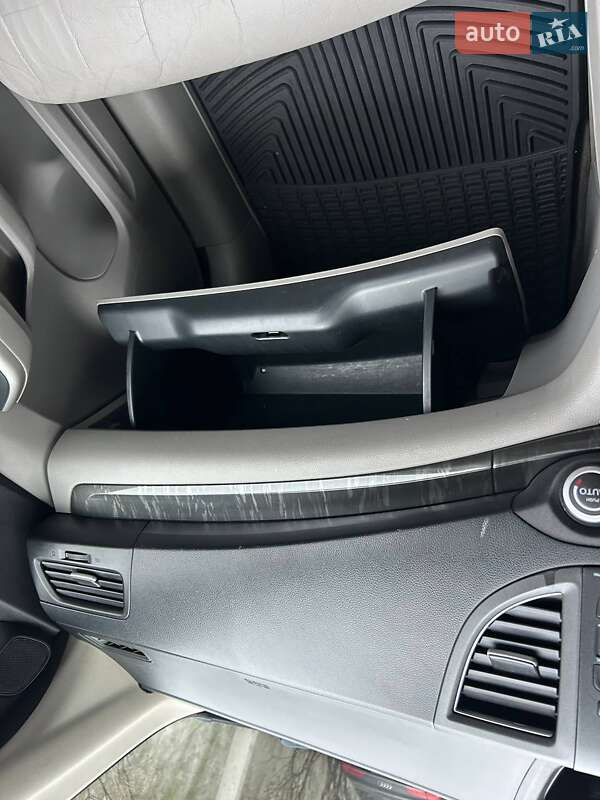 Позашляховик / Кросовер Honda CR-V 2013 в Дніпрі