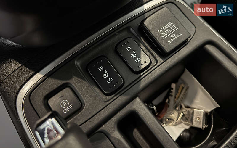 Внедорожник / Кроссовер Honda CR-V 2015 в Шептицькому