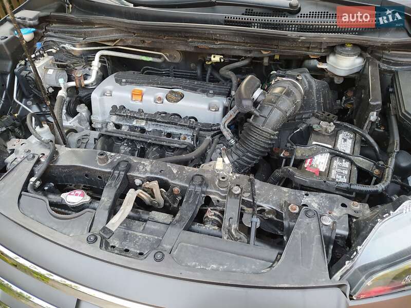 Позашляховик / Кросовер Honda CR-V 2014 в Вінниці