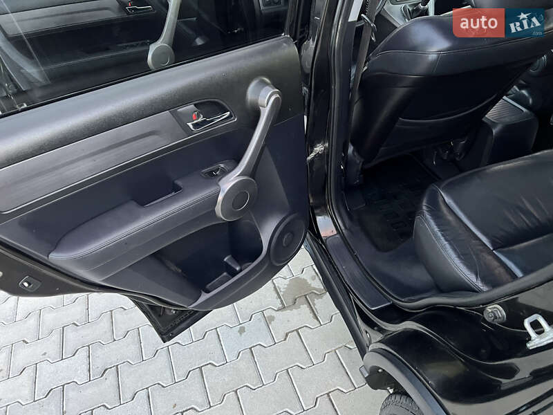 Позашляховик / Кросовер Honda CR-V 2008 в Коломиї