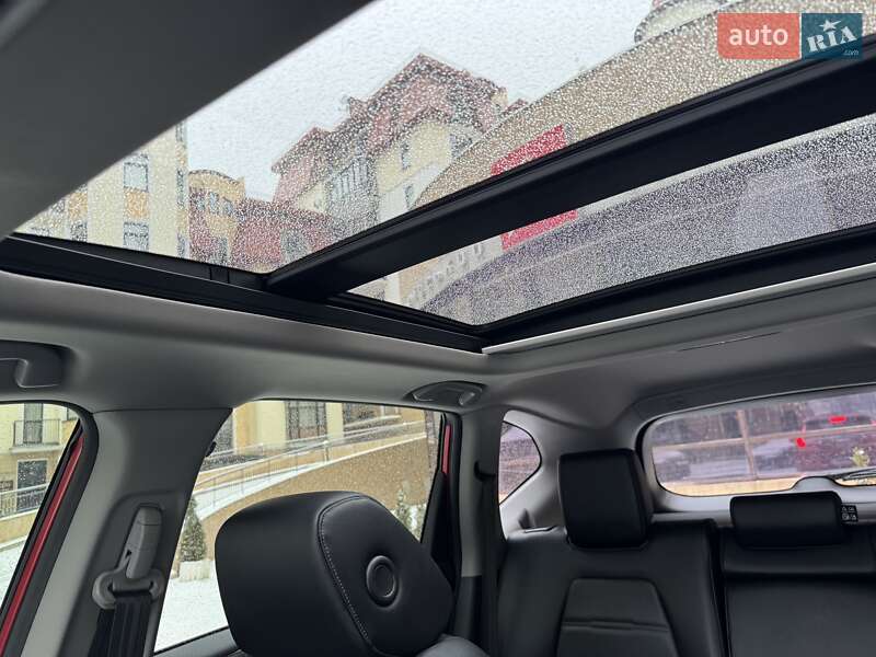 Позашляховик / Кросовер Honda CR-V 2018 в Києві фото 40 Позашляховик / Кросовер Honda CR-V 2018 в Києві