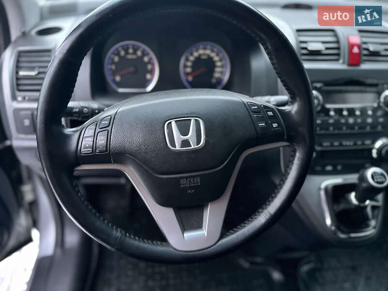 Внедорожник / Кроссовер Honda CR-V 2007 в Белой Церкви