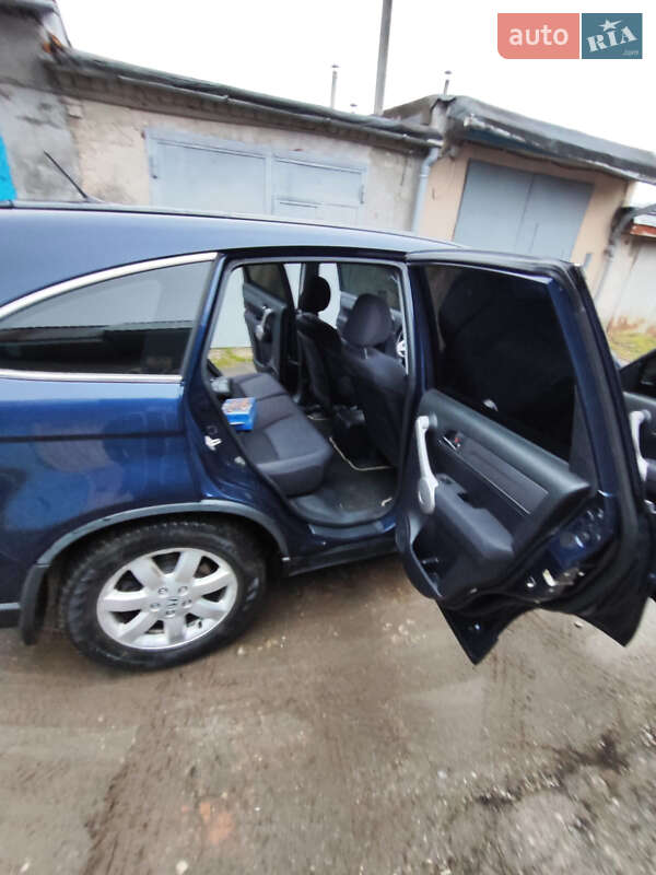 Внедорожник / Кроссовер Honda CR-V 2006 в Тернополе