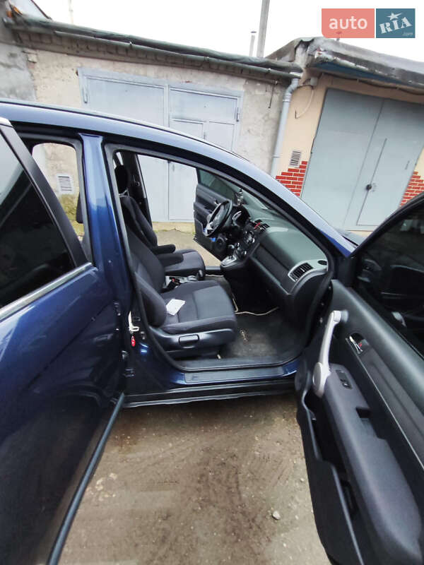 Внедорожник / Кроссовер Honda CR-V 2006 в Тернополе