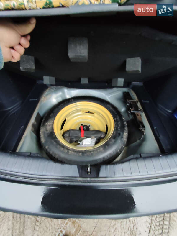 Внедорожник / Кроссовер Honda CR-V 2006 в Тернополе