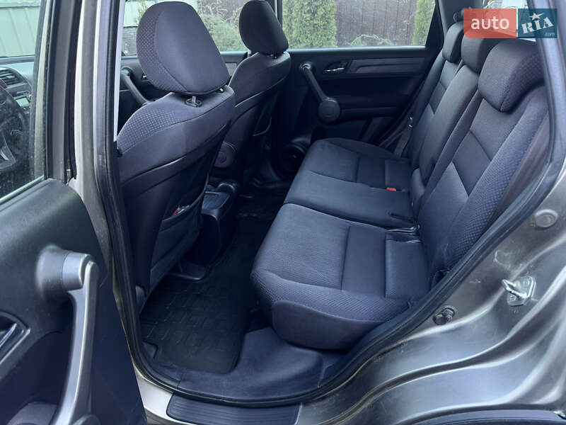 Позашляховик / Кросовер Honda CR-V 2008 в Лубнах