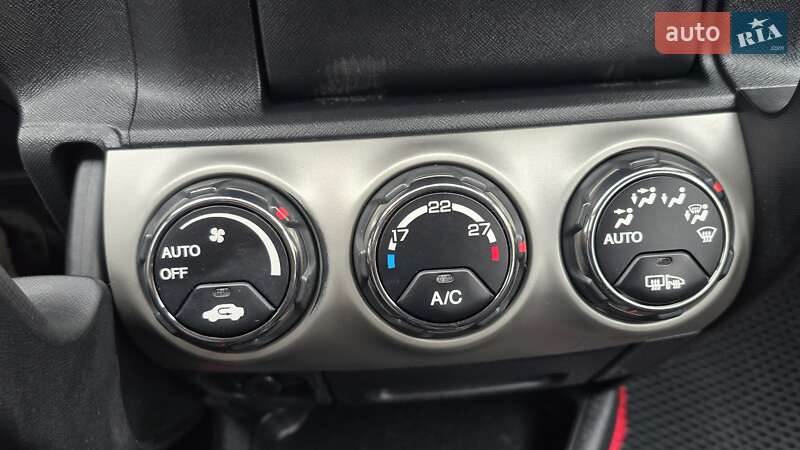 Позашляховик / Кросовер Honda CR-V 2006 в Дніпрі фото 14 Позашляховик / Кросовер Honda CR-V 2006 в Дніпрі