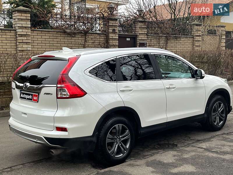 Позашляховик / Кросовер Honda CR-V 2016 в Києві
