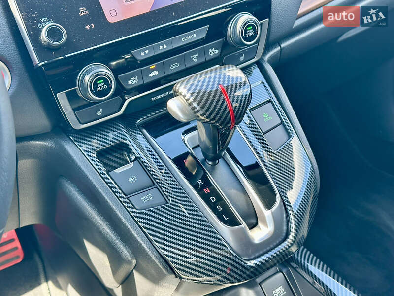 Позашляховик / Кросовер Honda CR-V 2018 в Києві