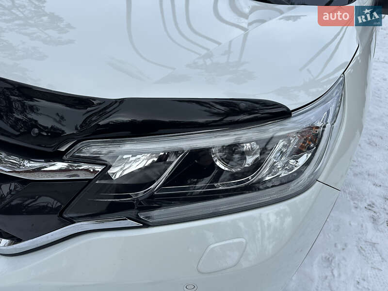 Внедорожник / Кроссовер Honda CR-V 2017 в Киеве