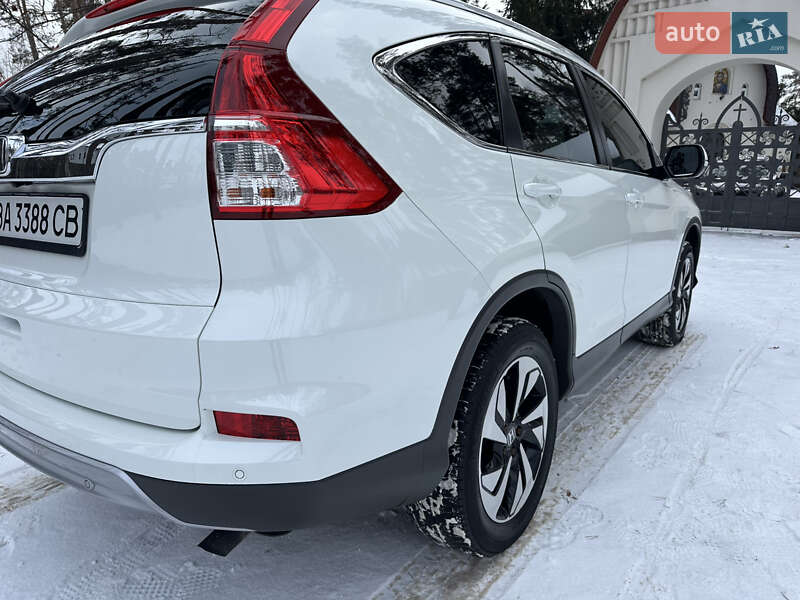 Внедорожник / Кроссовер Honda CR-V 2017 в Киеве