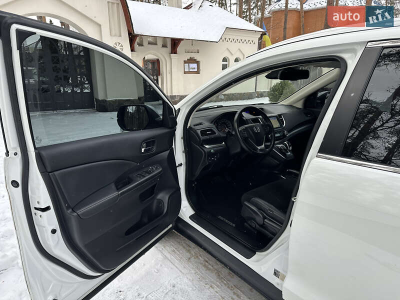 Внедорожник / Кроссовер Honda CR-V 2017 в Киеве