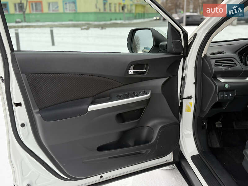 Позашляховик / Кросовер Honda CR-V 2016 в Дніпрі