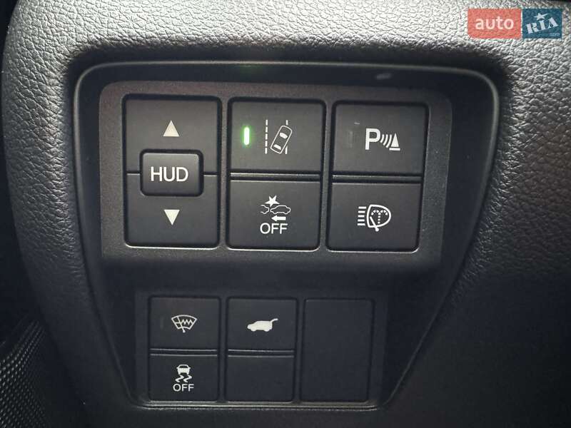 Внедорожник / Кроссовер Honda CR-V 2018 в Киеве