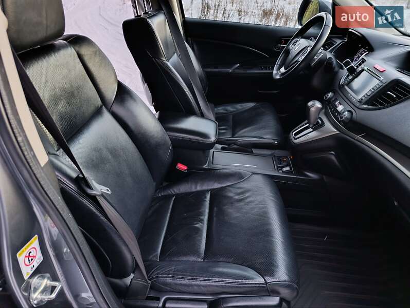 Внедорожник / Кроссовер Honda CR-V 2013 в Радивилове