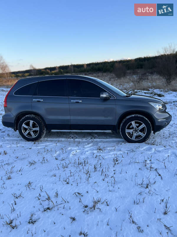 Внедорожник / Кроссовер Honda CR-V 2010 в Радивилове
