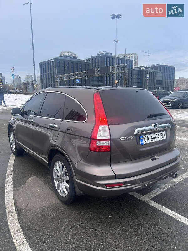 Внедорожник / Кроссовер Honda CR-V 2010 в Киеве