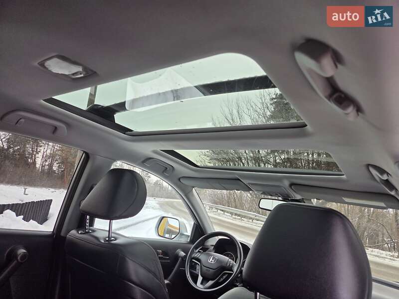 Позашляховик / Кросовер Honda CR-V 2011 в Харкові
