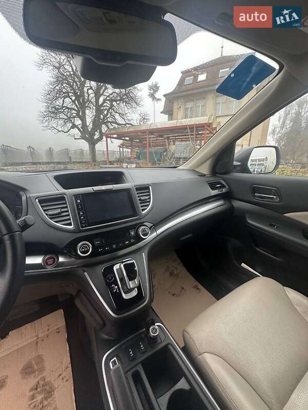 Позашляховик / Кросовер Honda CR-V 2016 в Городенці