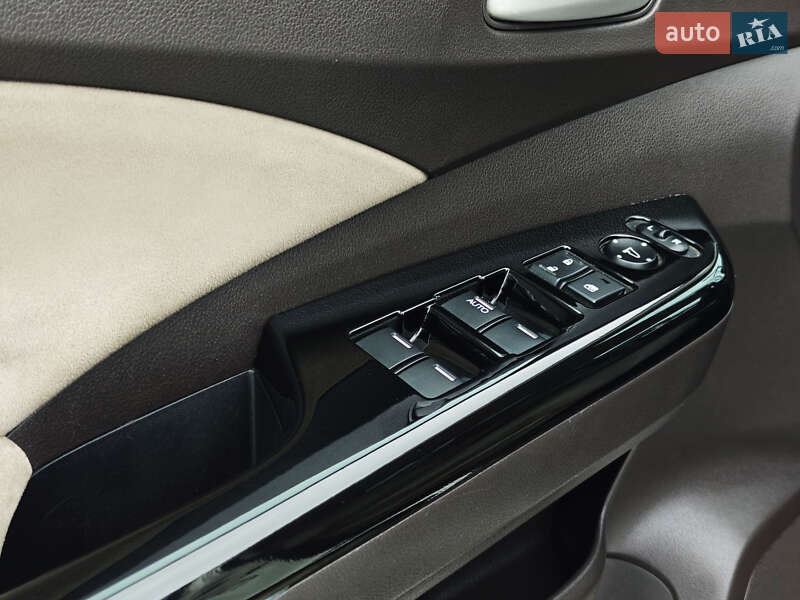 Внедорожник / Кроссовер Honda CR-V 2012 в Днепре фото 17 Внедорожник / Кроссовер Honda CR-V 2012 в Днепре