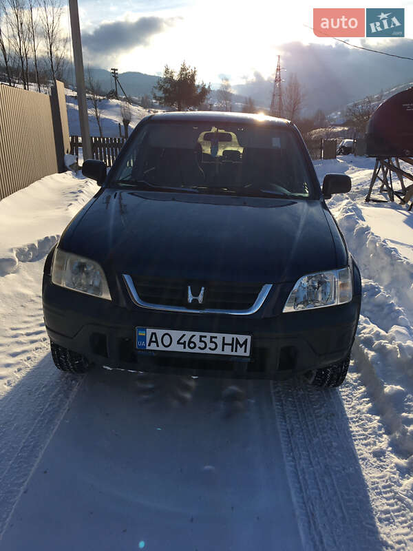 Внедорожник / Кроссовер Honda CR-V 1998 в Черной Тисе фото 7 Внедорожник / Кроссовер Honda CR-V 1998 в Черной Тисе
