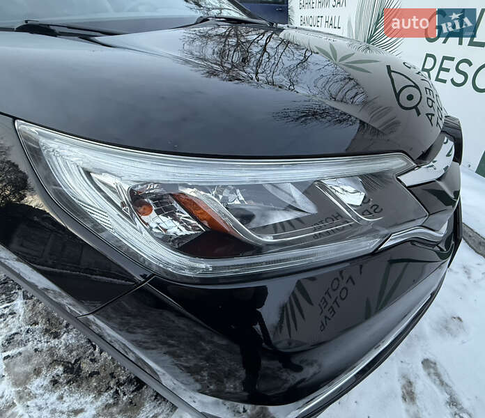 Внедорожник / Кроссовер Honda CR-V 2016 в Киеве