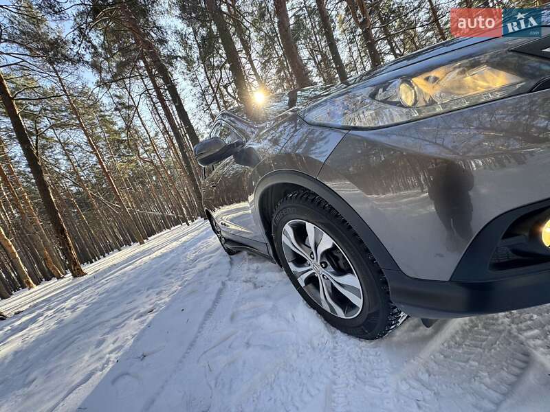 Внедорожник / Кроссовер Honda CR-V 2013 в Харькове