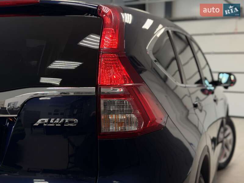 Внедорожник / Кроссовер Honda CR-V 2016 в Тернополе