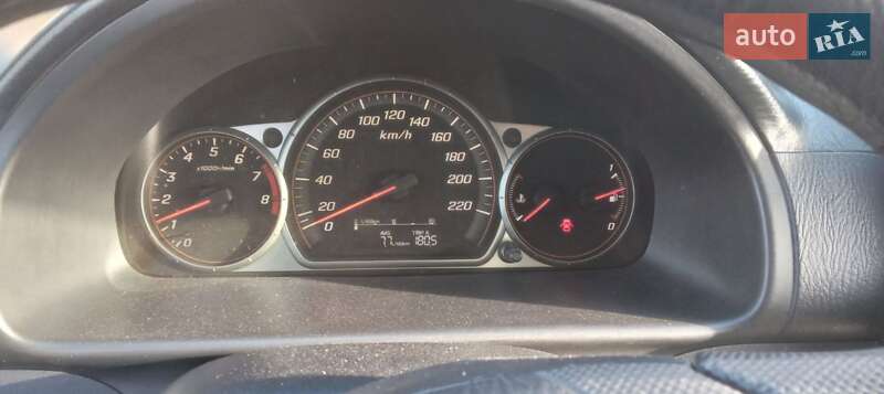 Внедорожник / Кроссовер Honda CR-V 2004 в Бурштыне