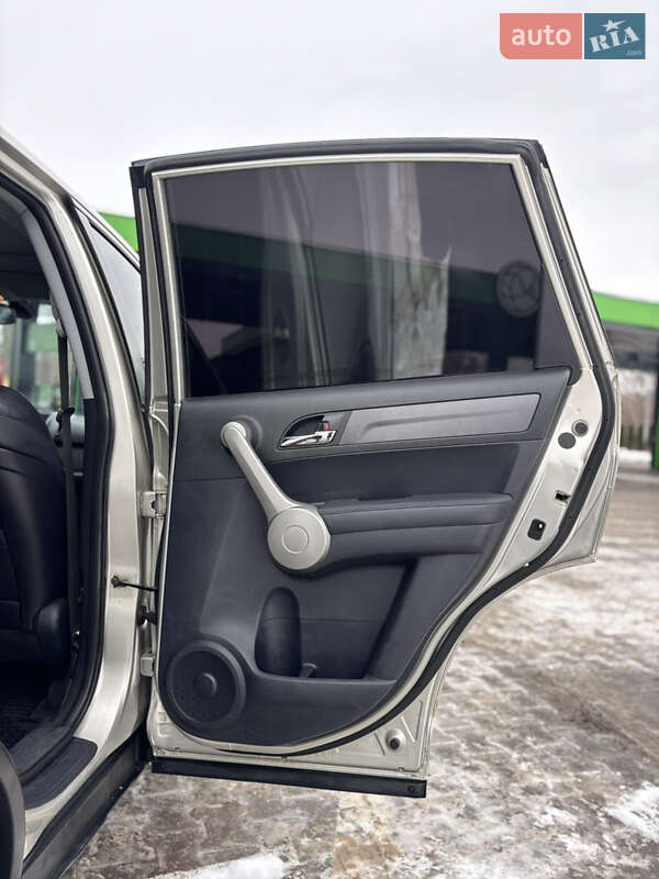 Внедорожник / Кроссовер Honda CR-V 2007 в Кременчуге