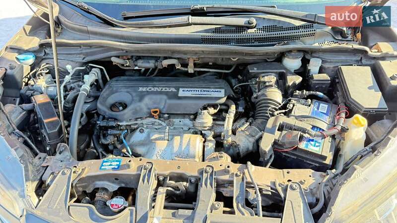 Внедорожник / Кроссовер Honda CR-V 2013 в Полтаве