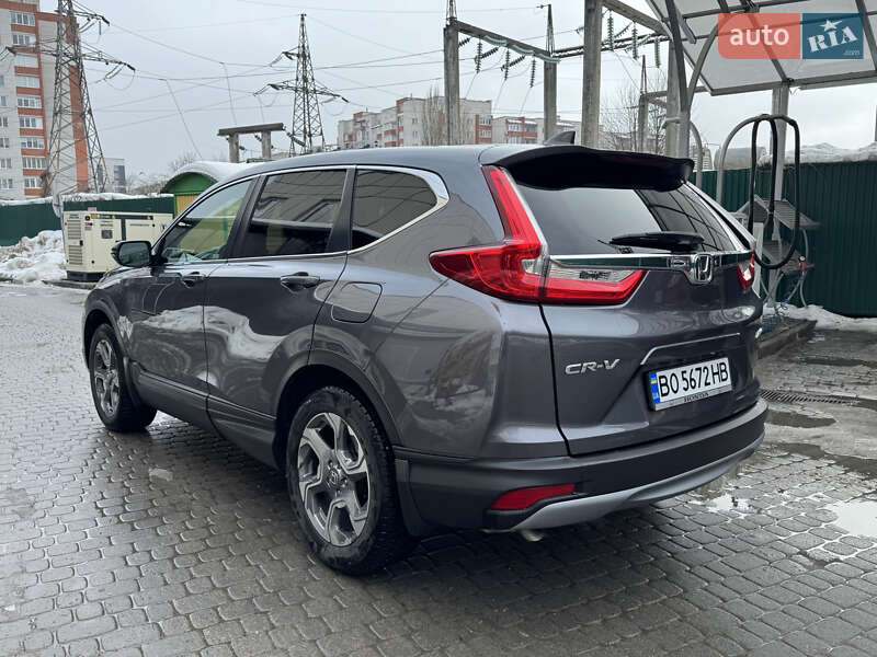 Внедорожник / Кроссовер Honda CR-V 2019 в Тернополе
