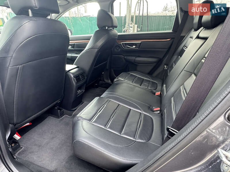 Внедорожник / Кроссовер Honda CR-V 2019 в Тернополе