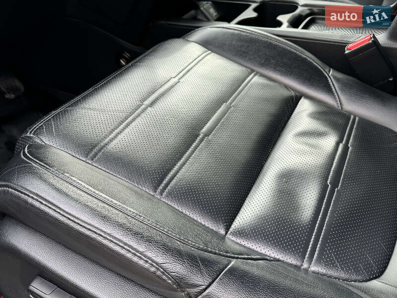 Внедорожник / Кроссовер Honda CR-V 2019 в Тернополе