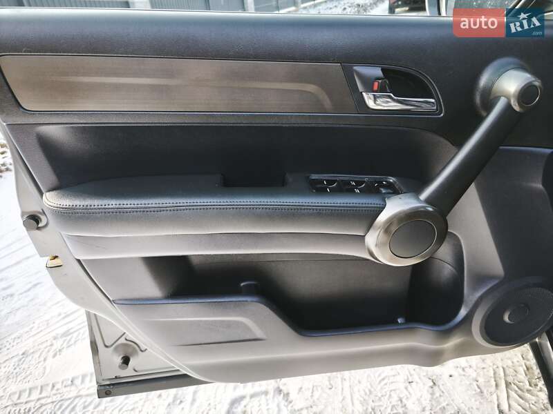 Внедорожник / Кроссовер Honda CR-V 2010 в Коломые