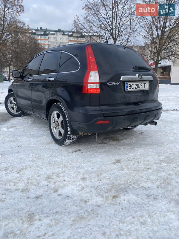 Внедорожник / Кроссовер Honda CR-V 2007 в Новояворовске