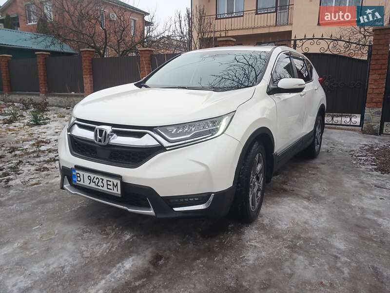 Внедорожник / Кроссовер Honda CR-V 2018 в Полтаве